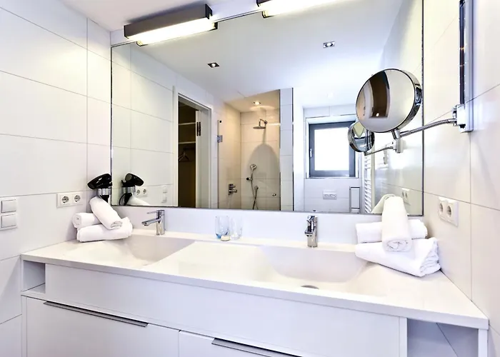 Alte Liebe, Ra113 Κουξχάφεν